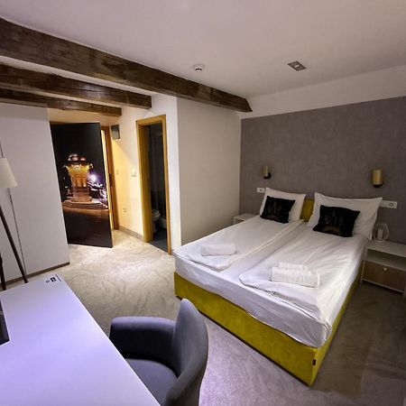 Deluxe Nortel Hotel Sarajevo Ngoại thất bức ảnh