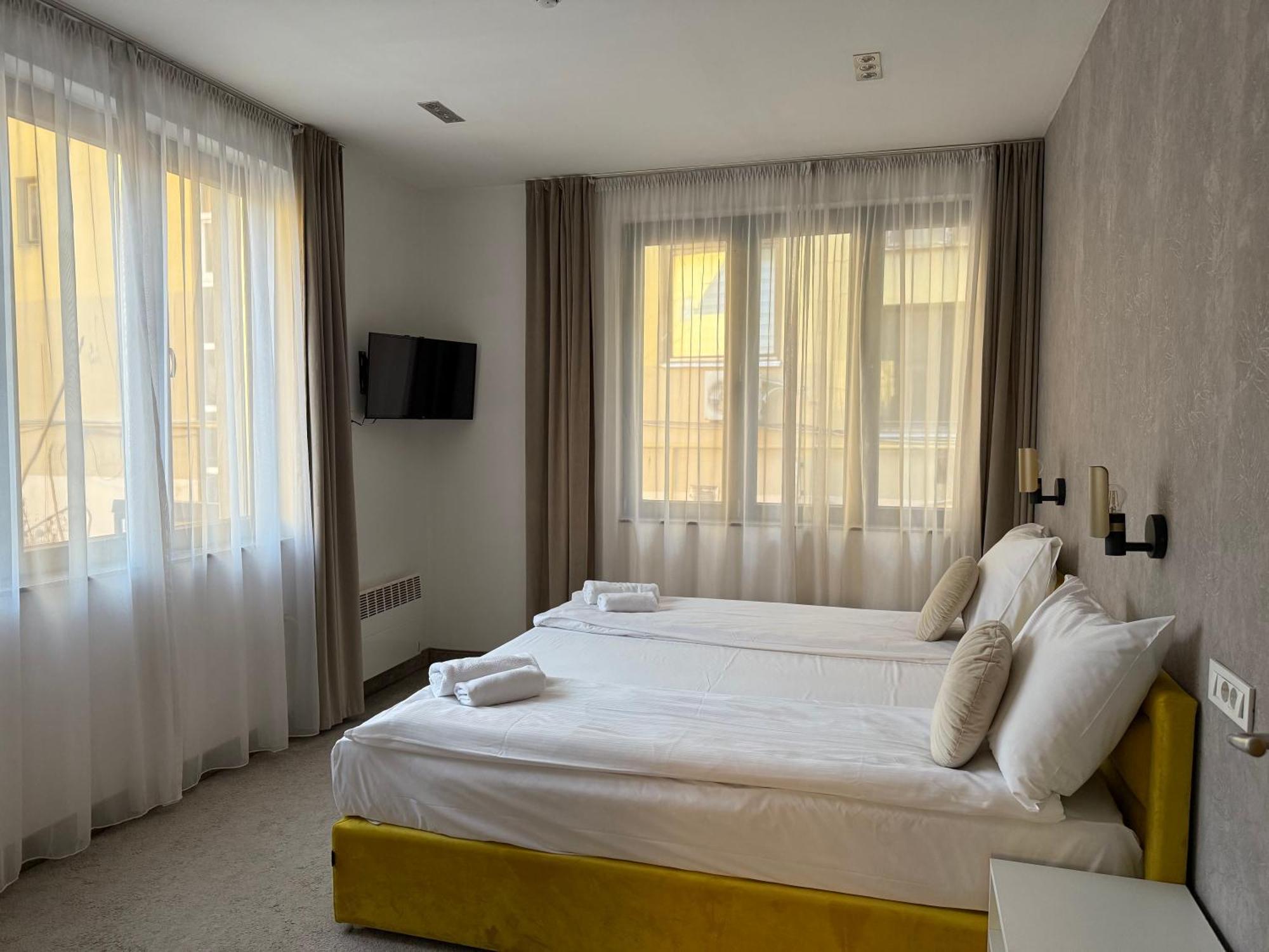 Deluxe Nortel Hotel Sarajevo Ngoại thất bức ảnh