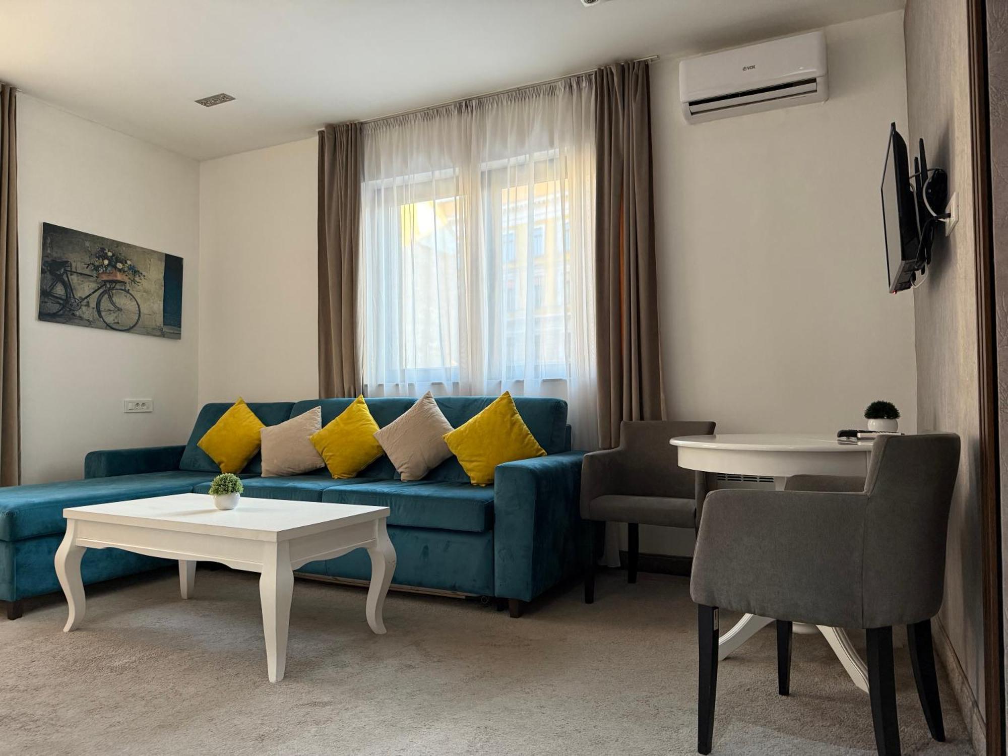 Deluxe Nortel Hotel Sarajevo Ngoại thất bức ảnh