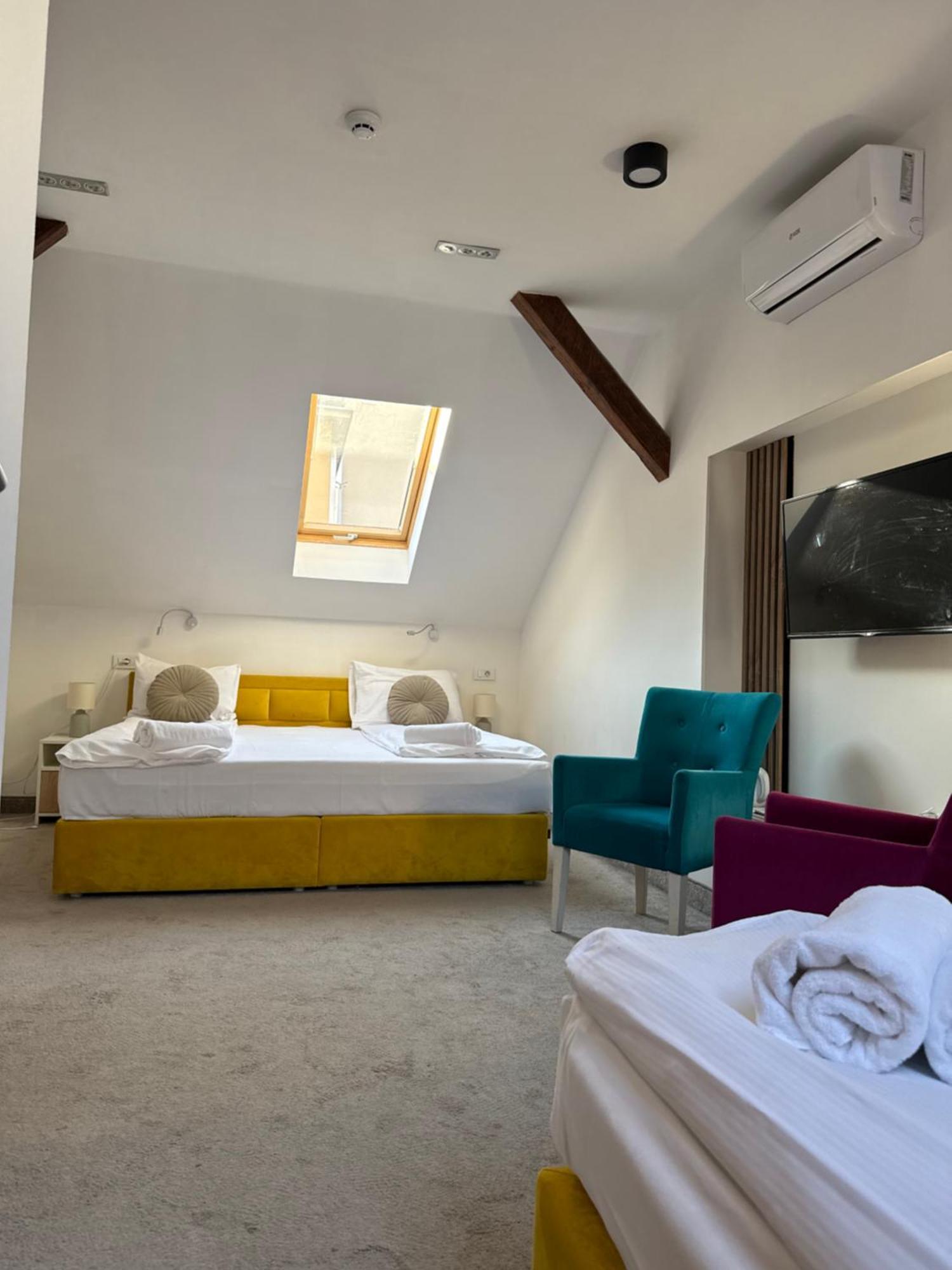 Deluxe Nortel Hotel Sarajevo Ngoại thất bức ảnh