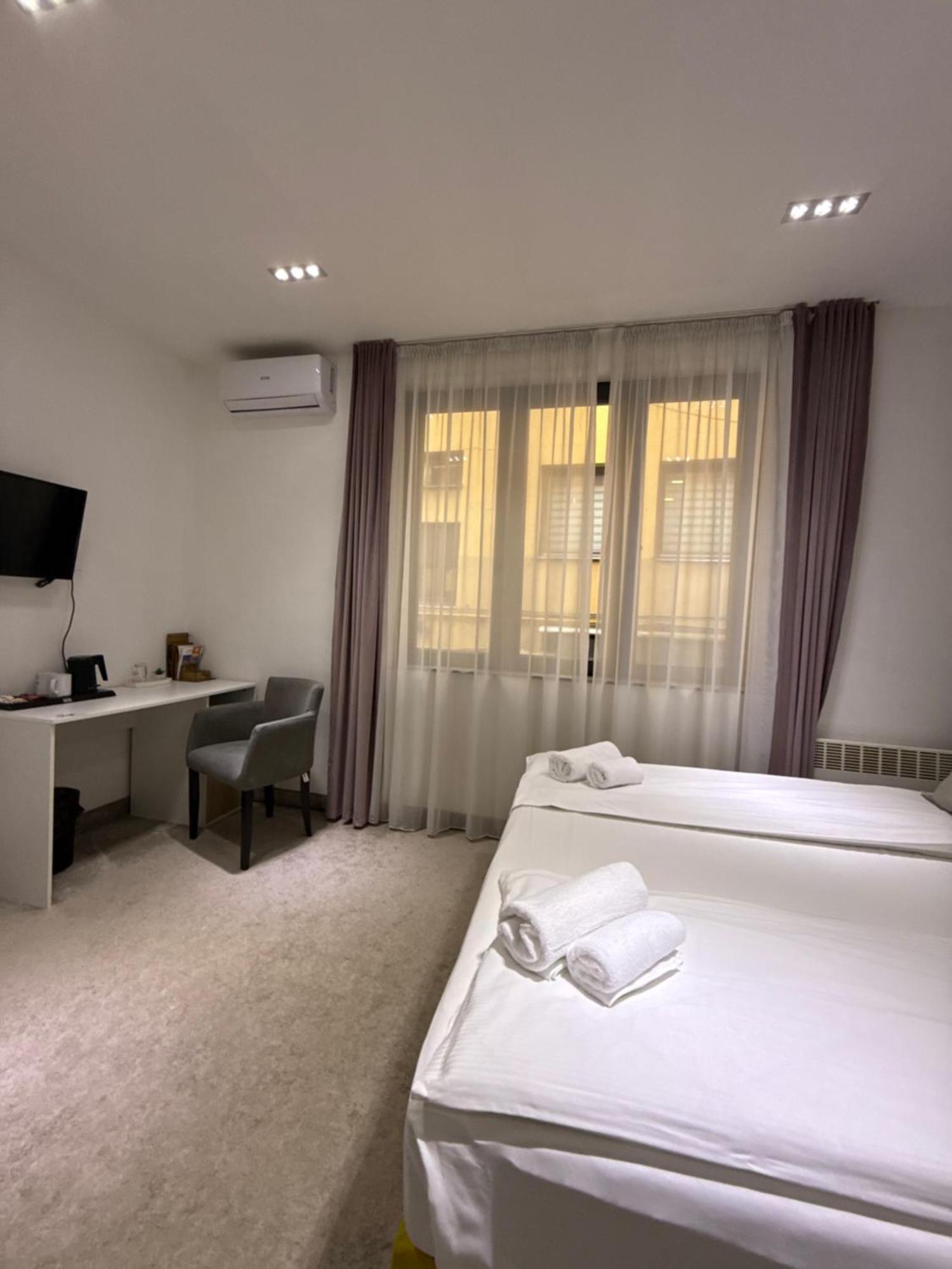 Deluxe Nortel Hotel Sarajevo Ngoại thất bức ảnh